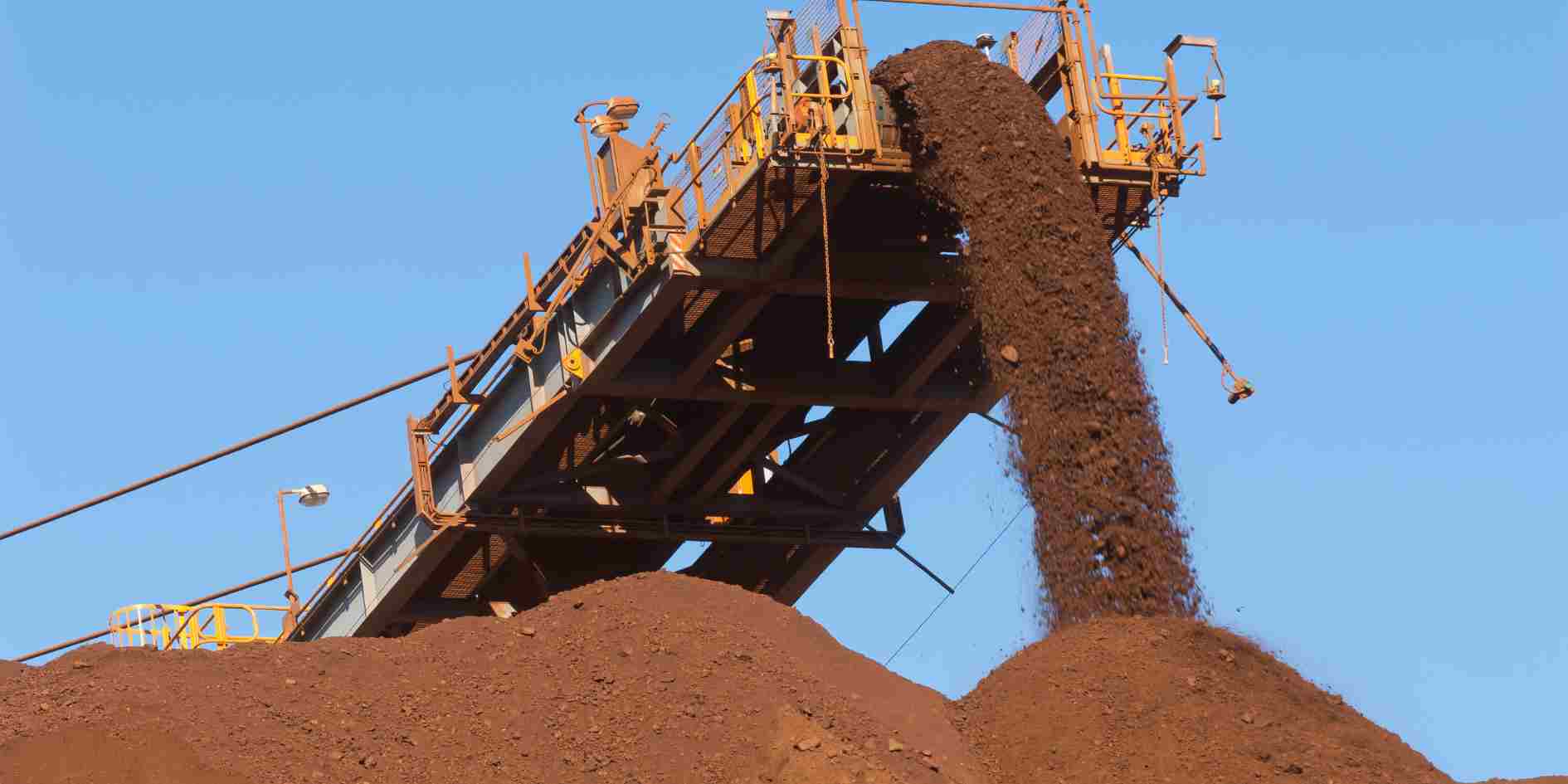 iron ore trading Middle East