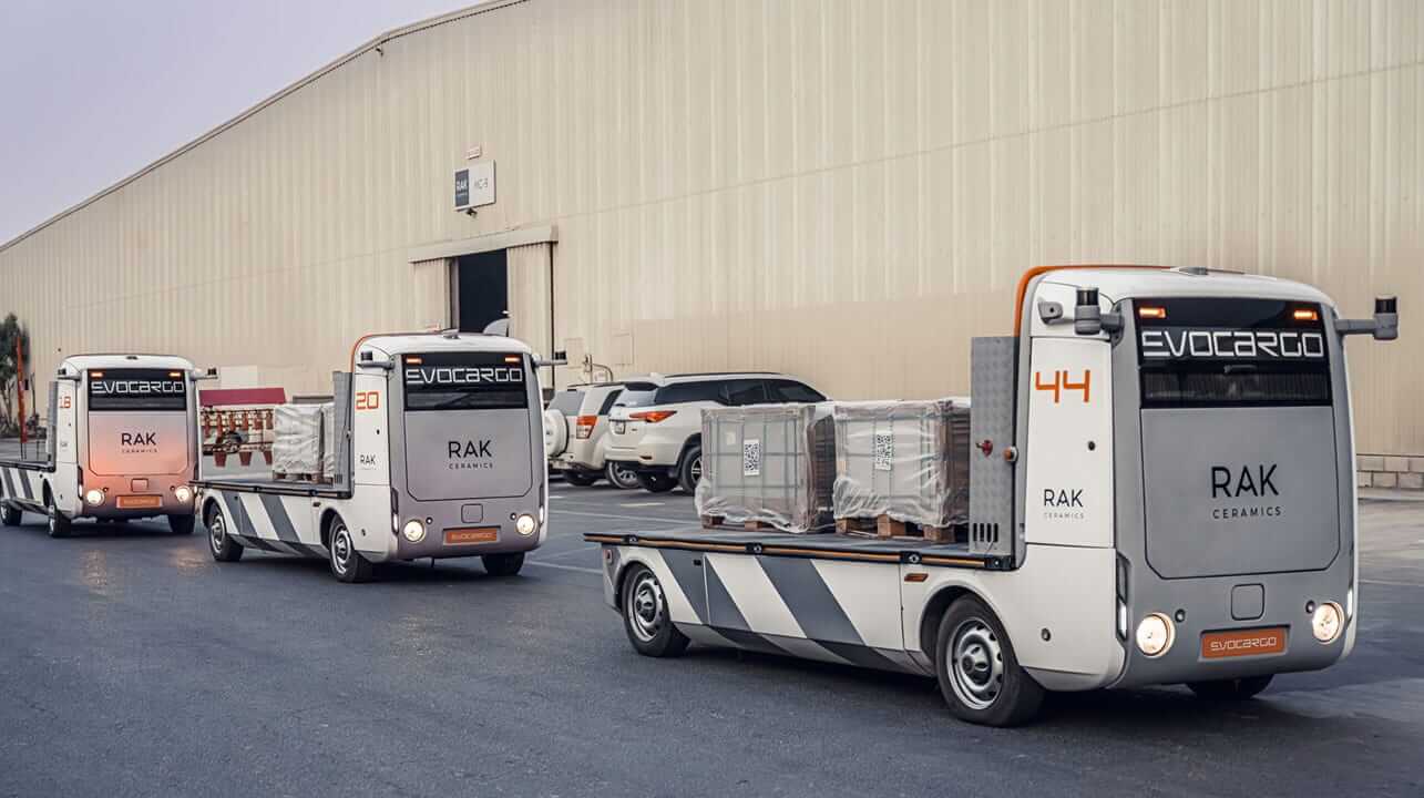 logistics advantage Dubai